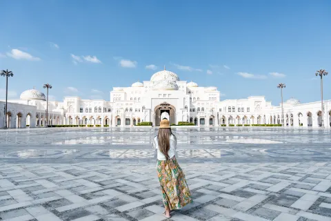 Abu Dhabi City Tour with Qasr Al Watan from Dubai