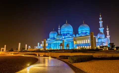 Sheikh Zayed Grand Mosque Evening Tour from Dubai test