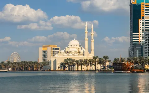 Sharjah City Tour from Dubai — Culture Capital of the Arab World