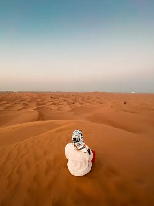 Private Desert Photography Tour — Golden Hour, Sunrise or Night Sky in Dubai — RAH Tourism photo 6 of 7